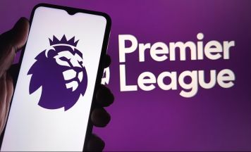 Premier League Rekordspieler gibt Karriereende bekannt