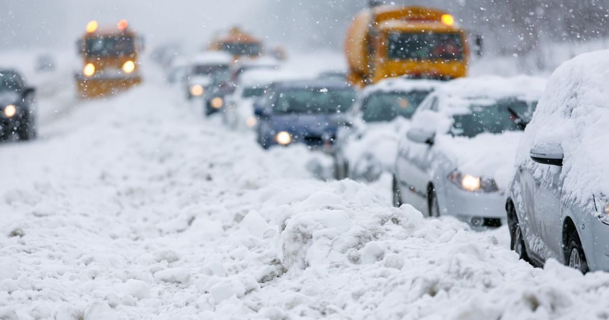 More than three meters of fresh snow in three days: Chile is buried in ...