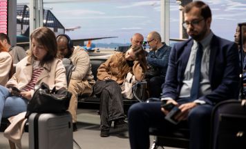 Urlaubs-Chaos: Reisende sitzen 18 Stunden in Mallorca am Flughafen fest