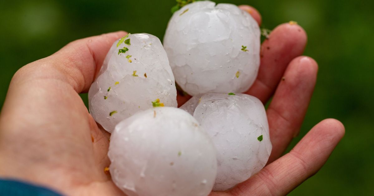 Heftiger Hagel in steirischer Gemeinde färbt Landschaft weiß