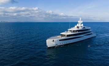 Mark Zuckerbergs Yacht ignorierte offenbar Hilferuf