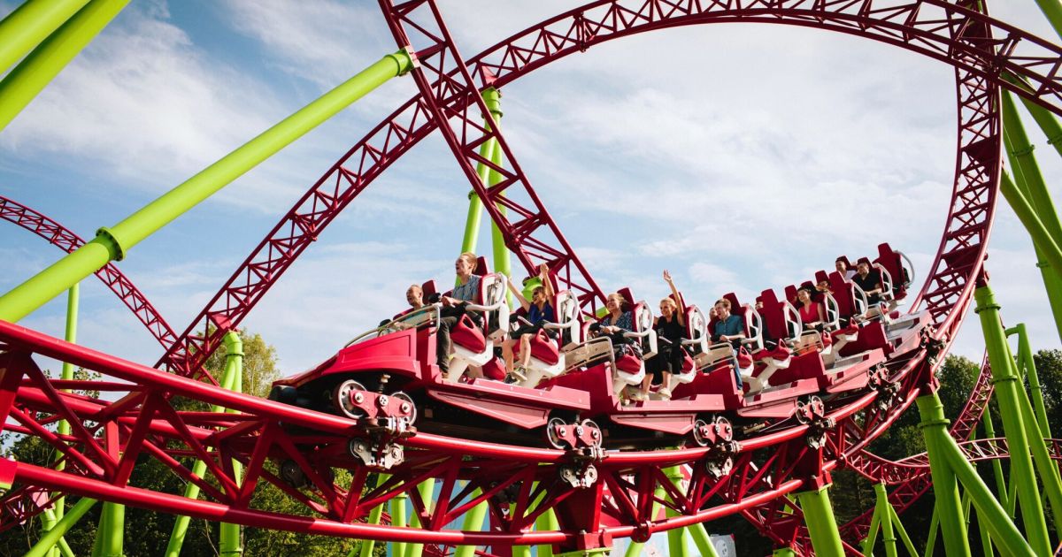 Hirnblutungen wegen Achterbahn? Klage gegen Freizeitparkt