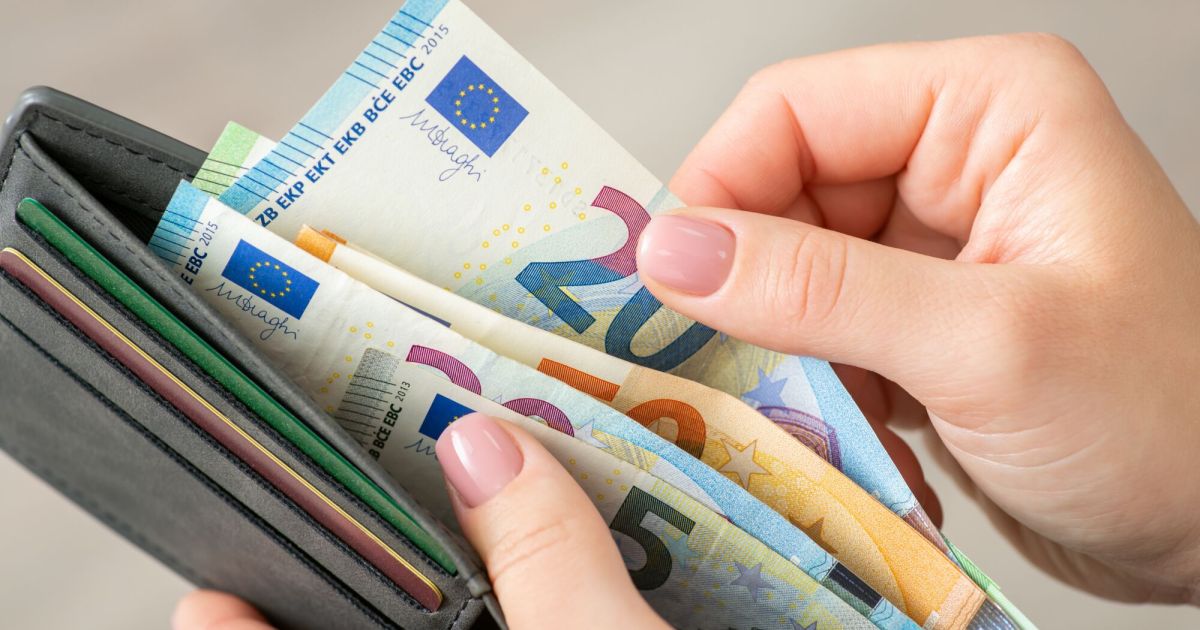 Ehrliche Finder: Kinder geben gefundene Geldbörse mit über 100 Euro ab