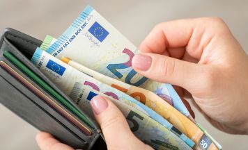 Ehrliche Finder: Kinder geben gefundene Geldbörse mit über 100 Euro ab