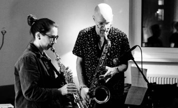 Frödl im OKH: Wenn Jazz, Funk und Groove zusammenfinden