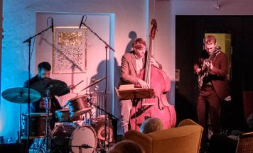 Zwischen Tradition und Gegenwart: Tres Caballeros im OKH Vöcklabruck