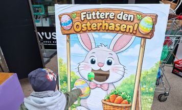 Trotz Kälte: Osterhase sorgte für strahlende Gesichter in Puchenau