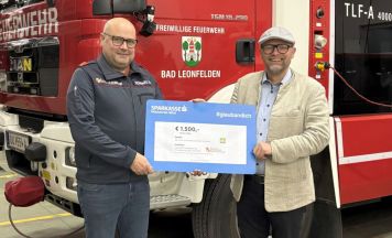 Übergabe einer Unterstützung an die fünf Freiwilligen Feuerwehren Bad Leonfelden
