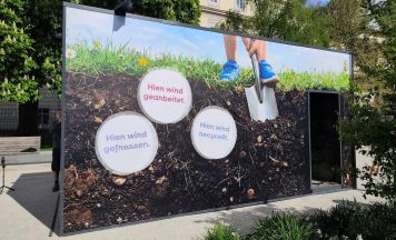 Interaktiver Bodencubus im Linzer Landhauspark