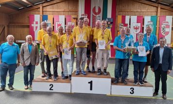 Seniorenbund-Bezirksmeisterschaft im Asphaltstockschießen in Ebensee