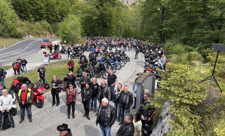 Viele Biker folgten der Einladung. (Foto: ff-badischl.at)
