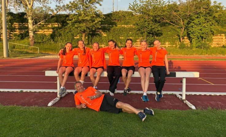 Die erfolgreichen Gmundner U16-Leichtathletinnen (Foto: Sportunion Gmunden/Sektion Leichtathletik)