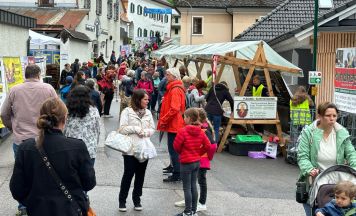 Flohmarkt der Feuerwehr Lauffen