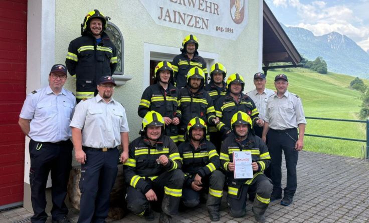 Kameraden der FF Jainzen (Foto: ff-badischl.at)