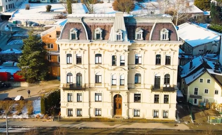 Private Drohnenaufnahme der Villa an der Esplanade vom Jänner 2024 (Foto: Markus B.)