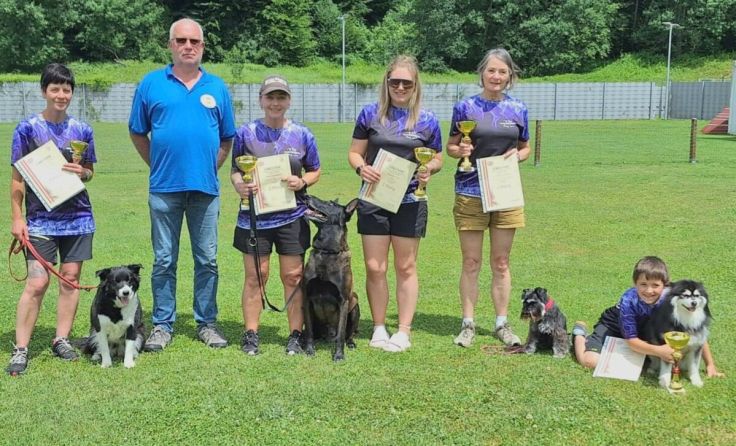 Stockerlplätze bei den Landesmeisterschaften im Breitensport (Foto: PSV Hundesport Bad Ischl)