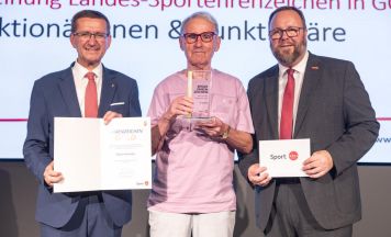 Zwei Funktionäre aus dem Bezirk Gmunden erhielten Landes-Sportehrenzeichen
