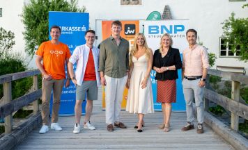 Junge Wirtschaft Gmunden feierte Sommerfest „Orange Edition“