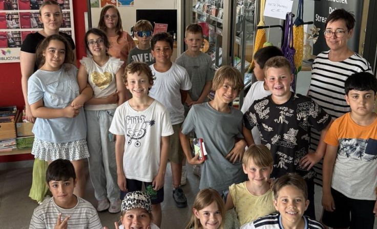Volksschulklassen besuchen die Bibliothek in Bad Ischl regelmäßig. (Foto: privat)