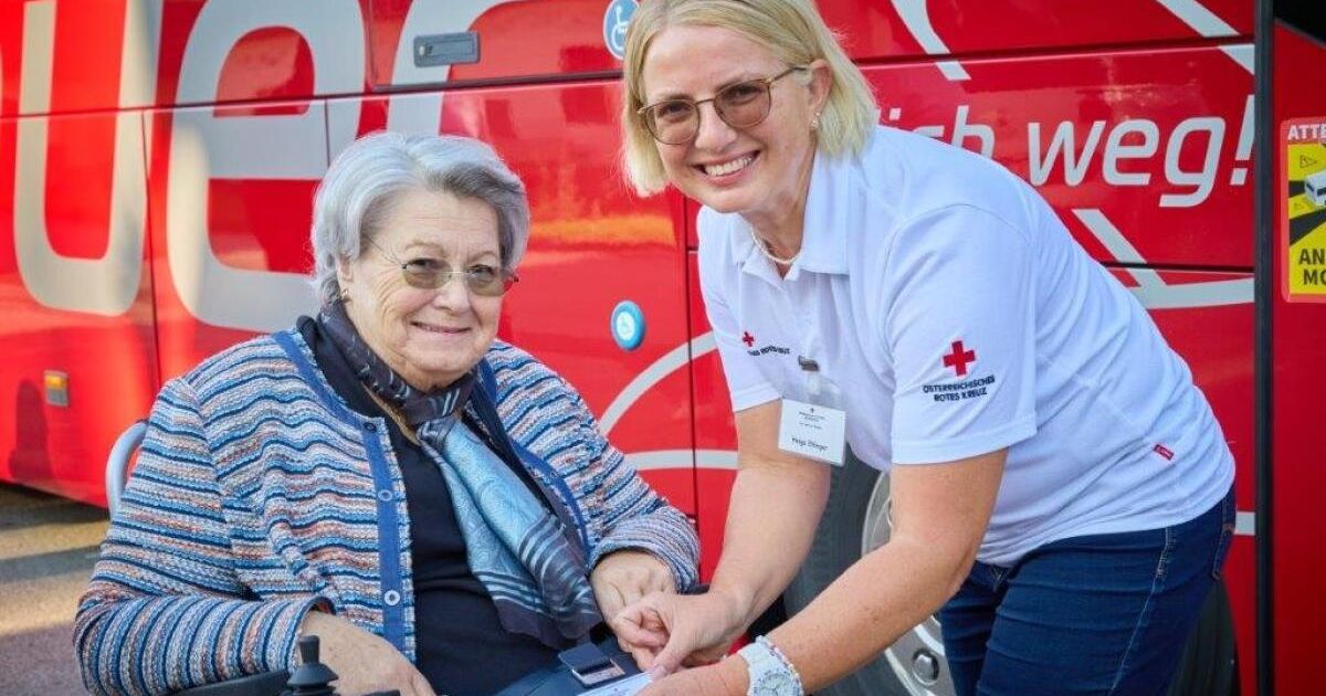 Joy of life in tow: Vorchdorf resident accompanies Red Cross trips for ...