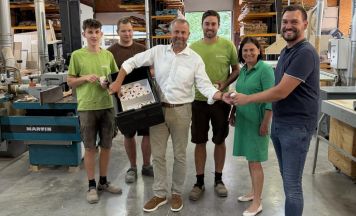 ÖAAB-Sommeraktion in Gmunden: Eis für Mitarbeiter