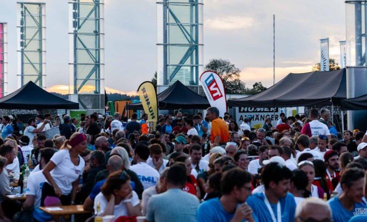 business2run Firmenlauf in der VARENA Vöcklabruck. (Fotos: FreundderBerge)