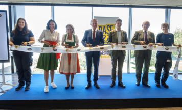 Miba eröffnet neue Ausbildungsstätte Base27 in Laakirchen