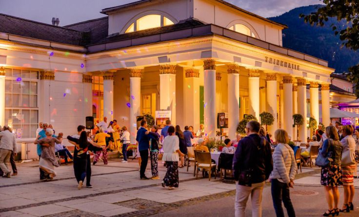 Pirnis Tanzpalast lädt zum Tanzabend in die Trinkhalle Bad Ischl (Foto: KHS/Wolfgang Spekner)