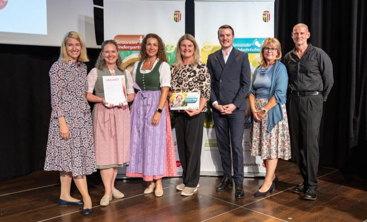 Auszeichnung für Ohlsdorfer Krabbelstube (Foto: Land OÖ)