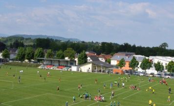 Laakirchen wird Bühne für Europas Faustball-Nachwuchs