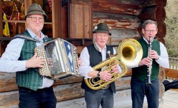 Traditionelle Musik auf der Rettenbachalm