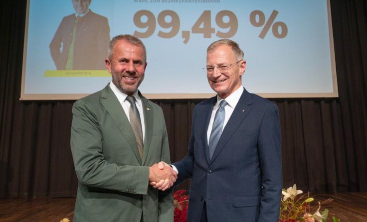 Rudolf Raffelsberger und Landeshauptmann Thomas Stelzer (Foto: OÖVP Salzkammergut)