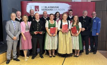 Über 150 Musiker bei Bezirksehrung in Bad Ischl geehrt