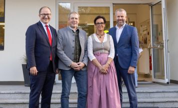 Generalsanierte Volksschule Grünau im Almtal eröffnet