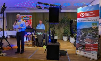 Pensionisten von Vorderweißenbach tanzten in den Frühling