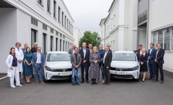 Psychiatrische Übergangspflege am Neuromed Campus Linz setzt auf E-Mobilität