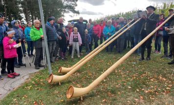 Feldkirchen lädt im Oktober zur Gemeindewanderung für Groß und Klein