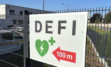Neuer Defibrillator in Perg öffentlich zugänglich