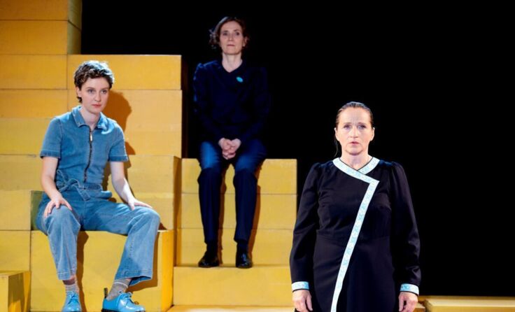 Das Stück „karpatenflecken“ wird im Stadttheater Grein aufgeführt. (Foto: folgt)