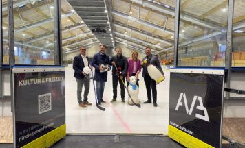 Ausflugsziel auf dem Eis für Perger