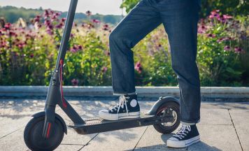 44-Jährige mit 1,9 Promille auf E-Scooter in Langenstein gestürzt