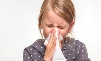 Wann Husten bei Kindern ärztlich abgeklärt werden sollte