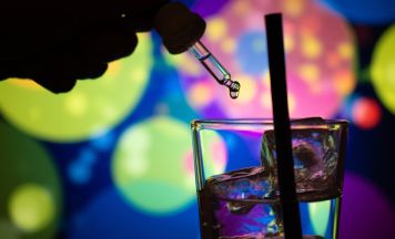 pro mente OÖ verteilt 7.500 Testkarten gegen K.O.-Tropfen