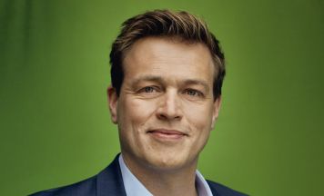 Stefan Kaineder lädt zur Wirtshausrunde nach Ansfelden ein