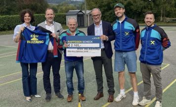 Jacken-Hype bringt 2.105 Euro für ESV Hilkering