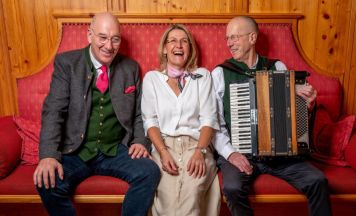 Wiener Schmäh und Live-Musik in Waizenkirchen