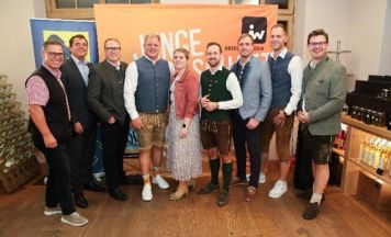Herbstfest der Jungen Wirtschaft Eferding am Firlingerhof