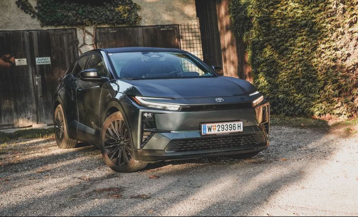 Toyota C-HR+
