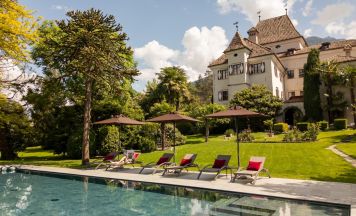 Castel Rundegg: Goldene Herbsttage zwischen Meran und Bergen