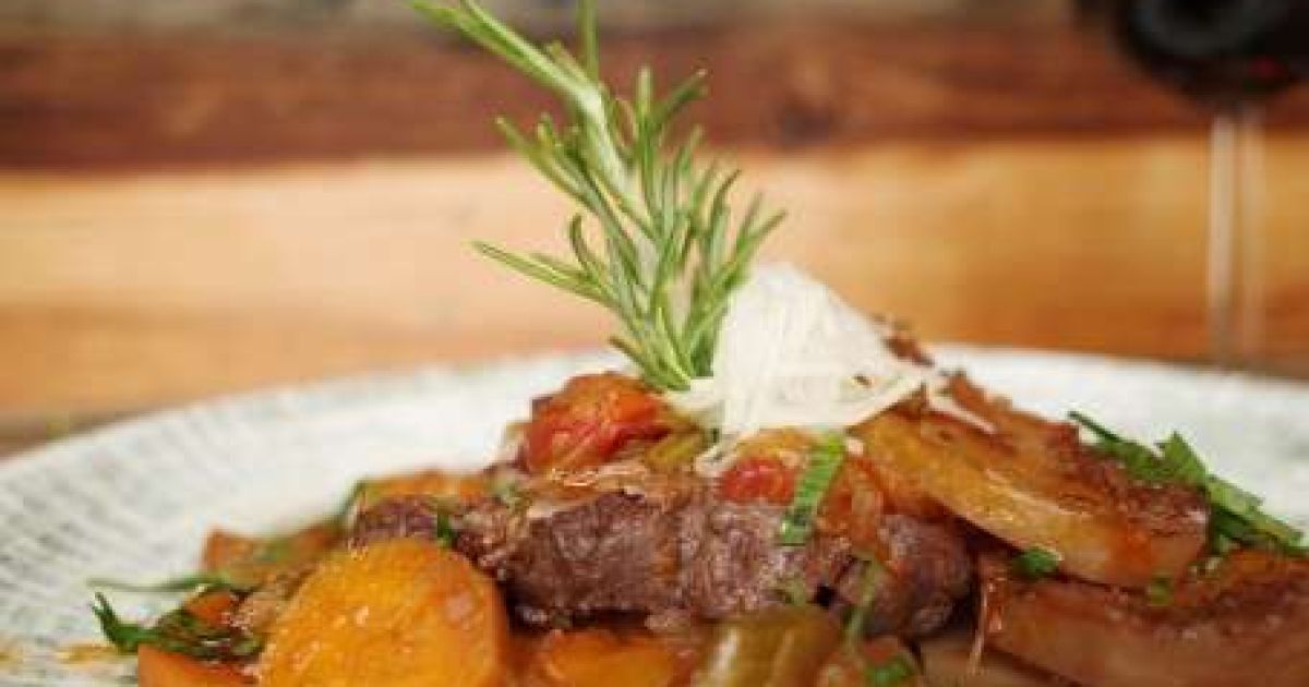 Stufato- Geschmortes Rindfleisch nach italienischer Art